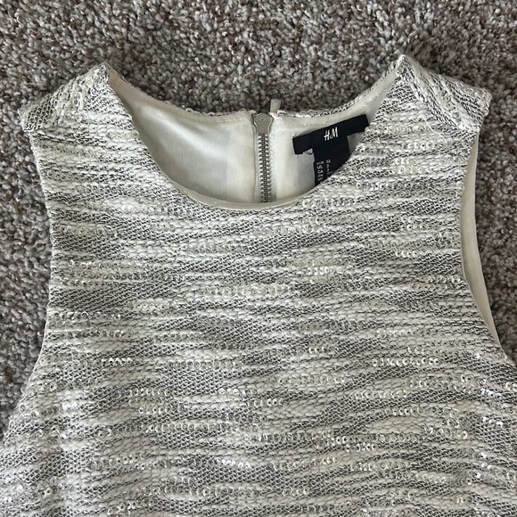 H&M white sequin dress - Picture 2 of 5